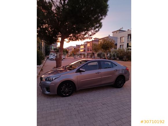 05511513597 son 5 gün Sahibinden Toyota Corolla 1.4 D-4D hatasız orijinal