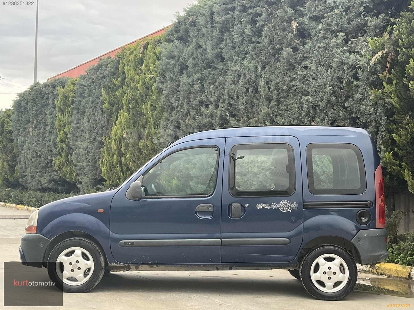 Galeriden Renault Kangoo 1.4 RNA 2001 Model Düzce 300.000 km Lacivert 6