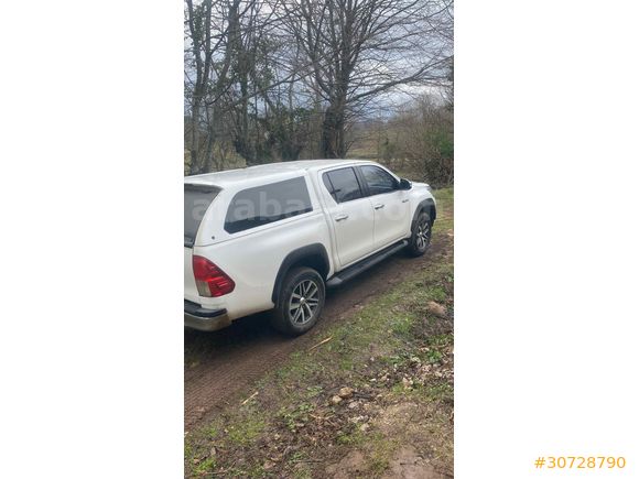 Sahibinden Toyota Hilux 2.4 D-4D 4x4 Hi-Cruiser 2017 Model 