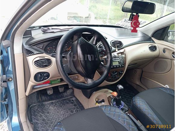 Sahibinden Ford Focus 1.6 Ghia 2001 Model 