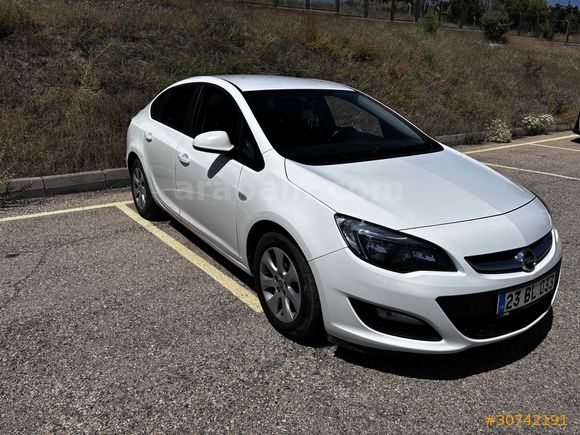 DOKTORDAN MASRAFSIZ OPEL ASTRA EDİTİON PLUS
