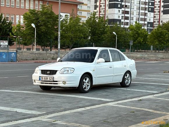 Galeriden Hyundai Accent 1.3 Admire 2005 Model Kayseri