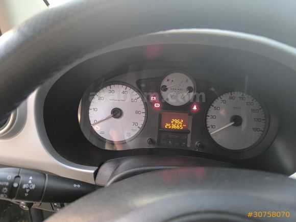 Sahibinden Citroen Berlingo 1.6 HDi Combi SX 2015 Model