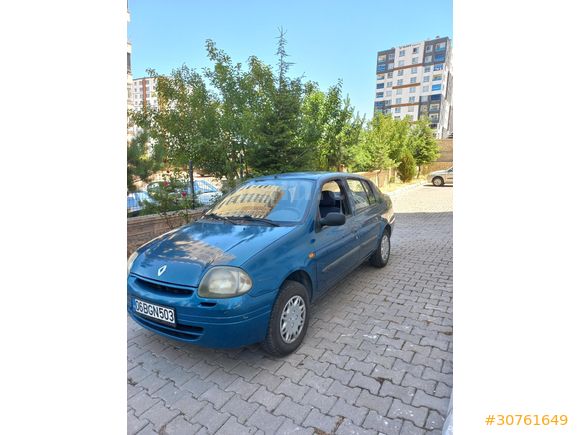 Sahibinden Renault Clio 1.4 RNA 2000    Model TAKAS OLUR ÜST MODELERLE