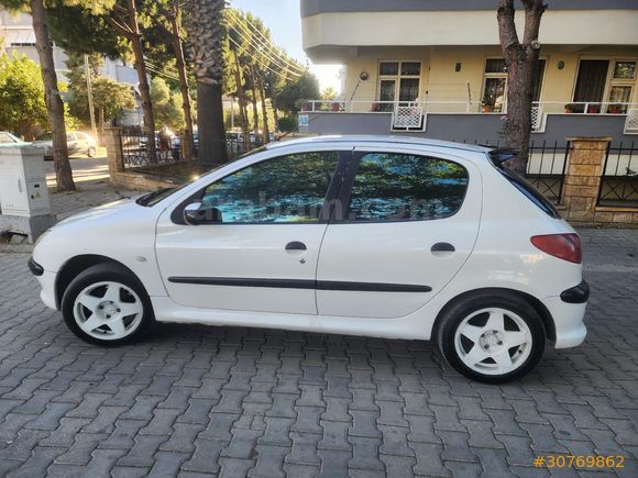 Sahibinden Peugeot 206 1.4 HDi X-Design 2005 Model