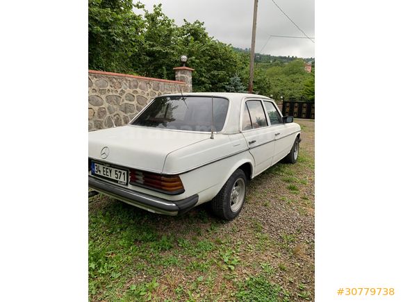 Yeni Muayeneli  w123 Mercedes