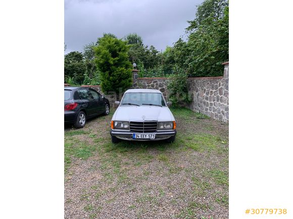 Yeni Muayeneli  w123 Mercedes