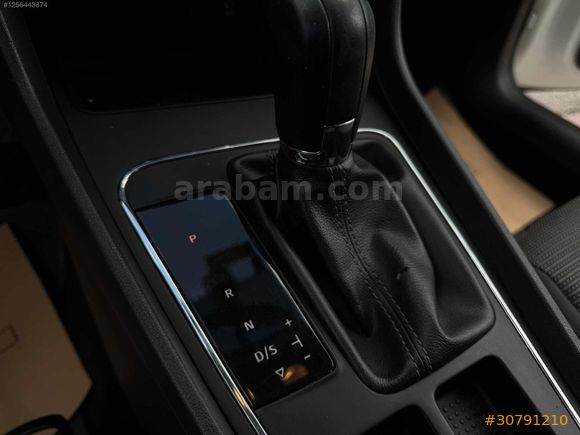 **2017 SEAT LEON MAKYAJLI DİZEL OTOMATİK**125.000 KM**