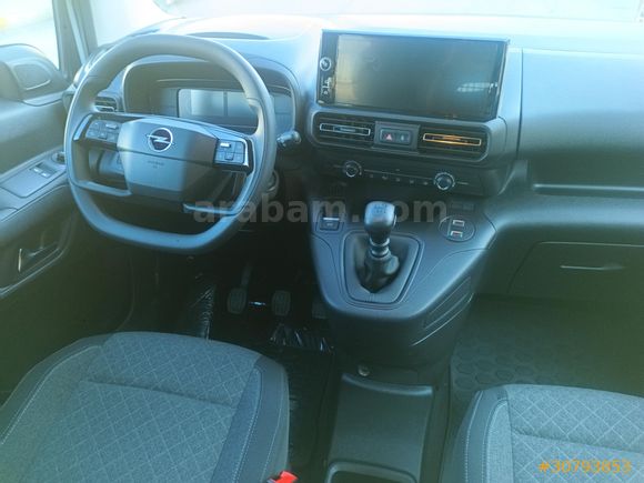 Galeriden Opel Combo 1.5 CDTI Edition Plus 2025 Model İstanbul