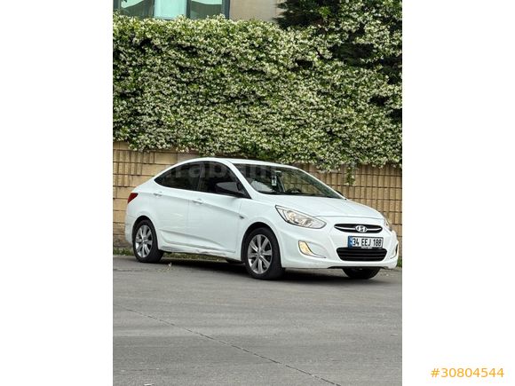 Sahibinden Hyundai Accent Blue 1.6 CRDI Biz 2015 Model İstanbul