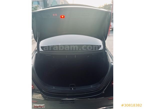 İZMİR LÜKS ARAÇ RENT A CAR'DAN E 220 4 MATİC