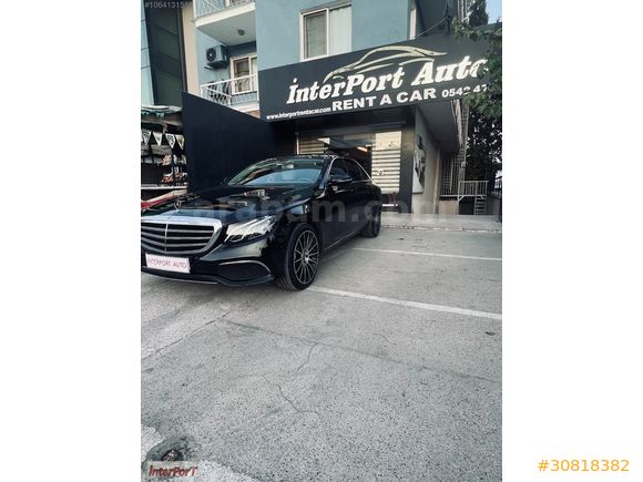 İZMİR LÜKS ARAÇ RENT A CAR'DAN E 220 4 MATİC