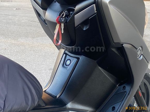 2017 ÇIKIŞLI X-MAX 250 33,600 KM KREDİ KARTI GEÇERLİ TERTEMİZ