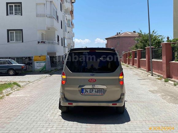 Galeriden Ford Tourneo Courier 1.6 TDCi Deluxe 2017 Model Van