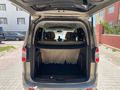 Galeriden Ford Tourneo Courier 1.6 TDCi Deluxe 2017 Model Van