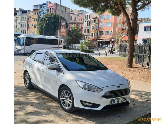 Sahibinden Ford Focus (yüksek model takas değerlendirilir)