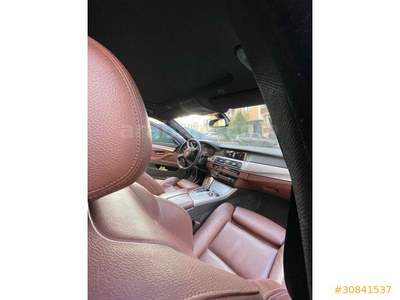 Sahibinden BMW 5 Serisi 520i M Sport 2014 Model  263.000 km Füme