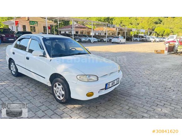 2000 HYUNDAI ACCENT