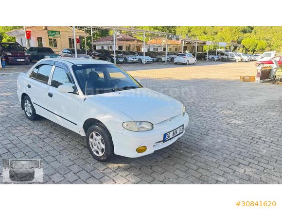 2000 HYUNDAI ACCENT