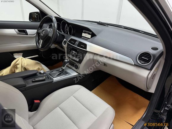 TR de Tek Hatasız Mercedes-Benz C 180 BlueEf. Avantgarde 7G-Tron