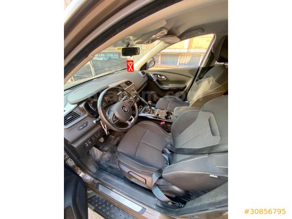 Sahibinden Renault Kadjar 1.2 TCe Touch 2015 Model 