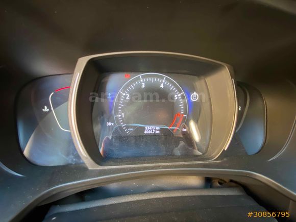 Sahibinden Renault Kadjar 1.2 TCe Touch 2015 Model 