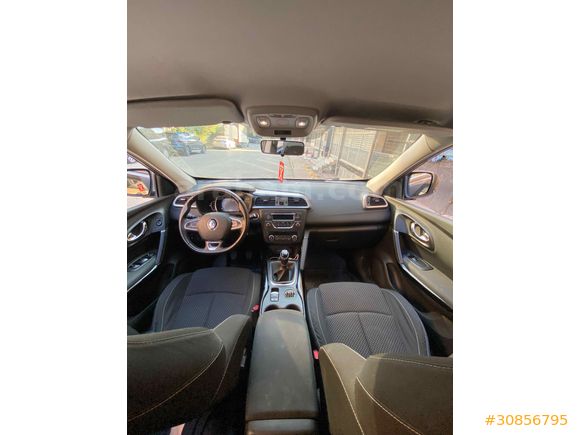 Sahibinden Renault Kadjar 1.2 TCe Touch 2015 Model 