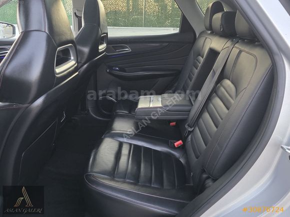 ASLAN GALERİDEN 2024MODEL HENÜZ 8 BİN KM'DE EN FULL PAKET MG HS