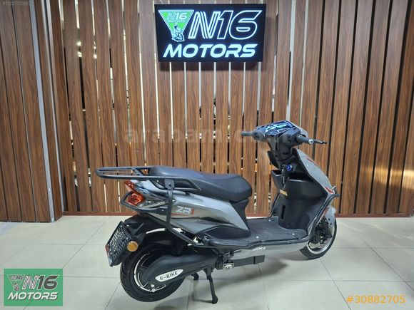 ARORA ZR1 ELEKTRİKLİ SCOOTER 9/12 TAKSİT FIRSATI