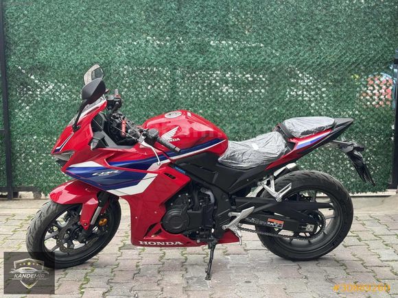 2024 MODEL CBR 500 R JİLETİNLERİ ÜZERİNDE TAKAS OLUR