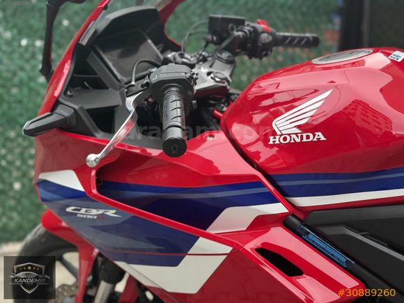 2024 MODEL CBR 500 R JİLETİNLERİ ÜZERİNDE TAKAS OLUR