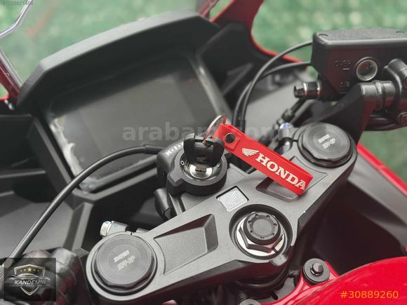 2024 MODEL CBR 500 R JİLETİNLERİ ÜZERİNDE TAKAS OLUR