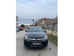 Acil Aile Arabası Opel Astra 1.6 Essentia 40 favoriye özel