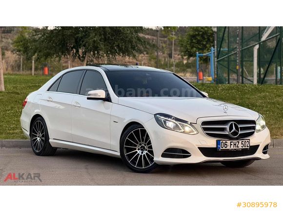 ALKAR'DAN DEĞİŞENSİZ TRAMERSİZ 284.000KM TAM DOLU E180 TAKASLI