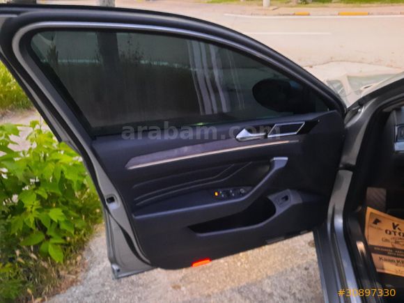 Sahibinden Passat 1.5 TSi Elegance Yeni logo hatasiz