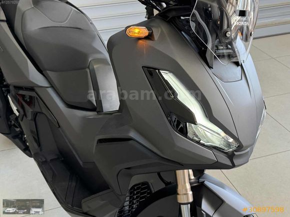 2023 MODEL HATASIZ ADV 350 - ÖZEL PLAKA - AKILLI ÇANTA DÜŞÜK KM