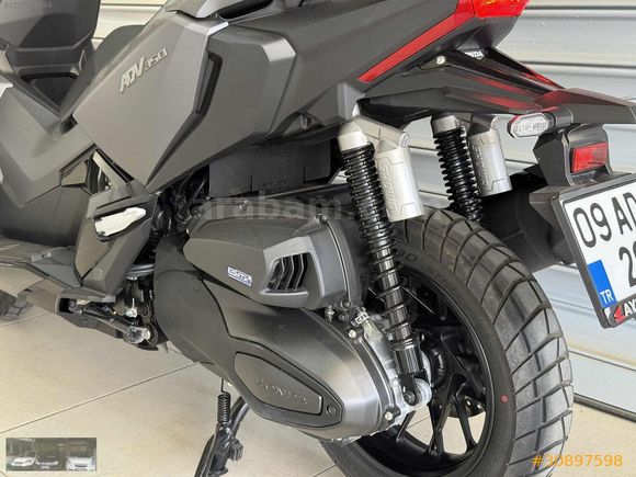 2023 MODEL HATASIZ ADV 350 - ÖZEL PLAKA - AKILLI ÇANTA DÜŞÜK KM
