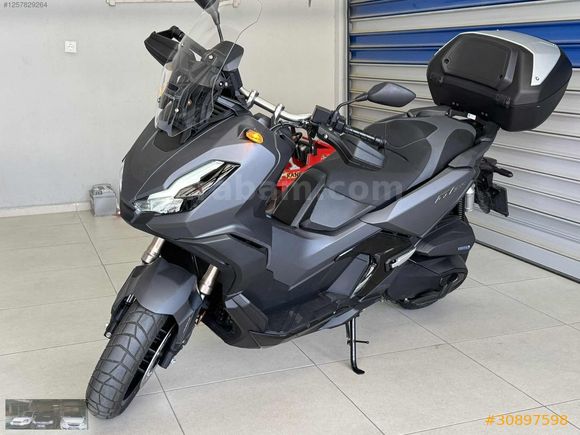 2023 MODEL HATASIZ ADV 350 - ÖZEL PLAKA - AKILLI ÇANTA DÜŞÜK KM