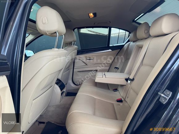 VALORE AUTO-2015 520İ PREMİUM-150.000KM-DEĞİŞENSİZ-SOPHİSTO GRİ