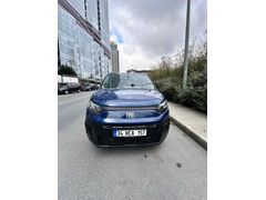 Sahibinden Fiat Doblo CAM TAVANLI  1.5 130 BG 
 Premio Plus 2023 Model 