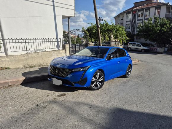 Sahibinden temiz servis bakımlı garaj arabası