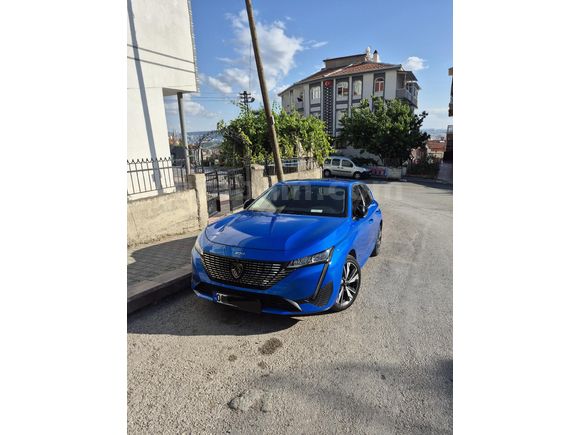 Sahibinden temiz servis bakımlı garaj arabası
