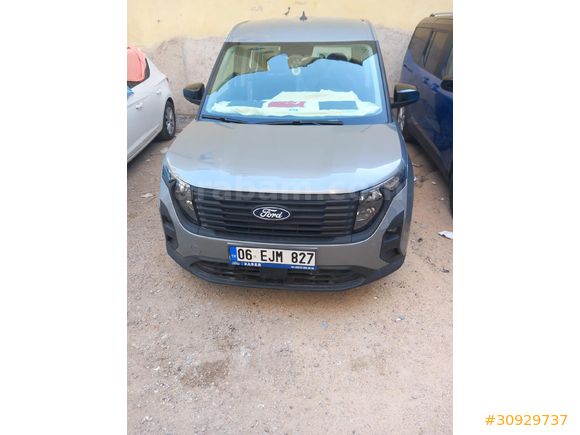 Sahibinden Ford Tourneo Courier 1.0 EcoBoost Deluxe 2024 Model
