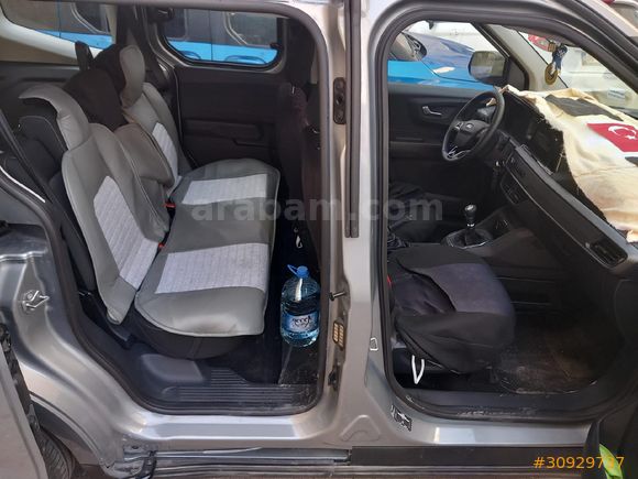 Sahibinden Ford Tourneo Courier 1.0 EcoBoost Deluxe 2024 Model
