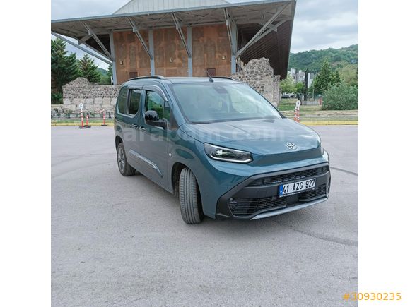 Sahibinden Toyota Proace City 1.5 D Passion X-Pack 2025 Model