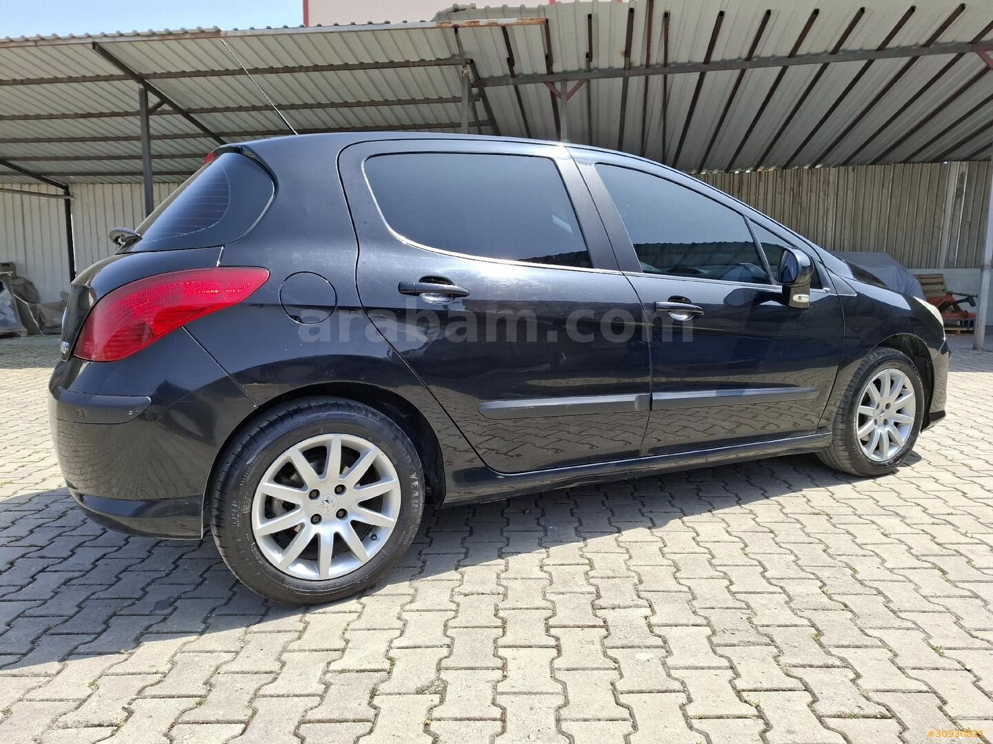 Sahibinden Peugeot 308 1.6 HDi Comfort Pack 2011 Model Sakarya 242.500 km Siyah 7