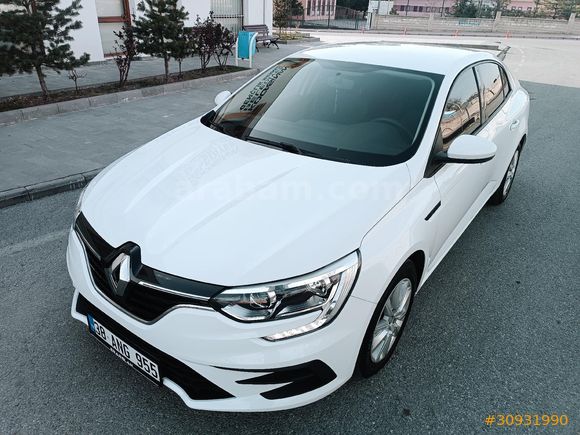 Memurdan 1.3 TCe otomatik Hatasız Servis bakımlı