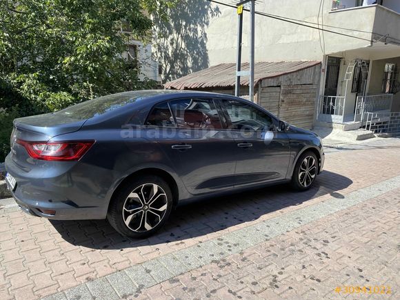 Sahibinden Renault Megane 1.3 TCe Joy 2021 Model 