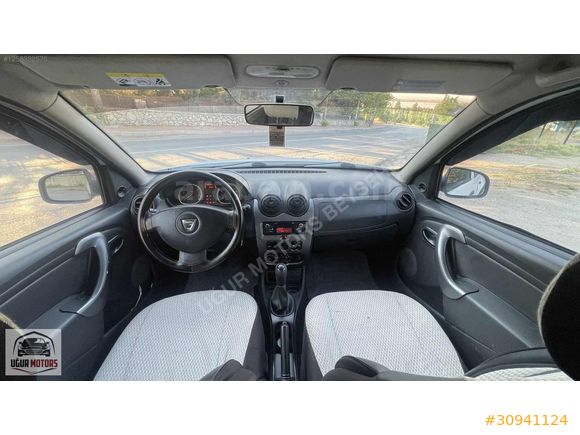2013 model 4x2 Dacia duster