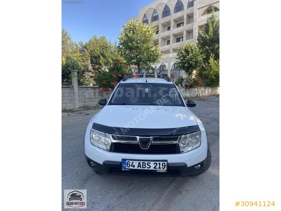 2013 model 4x2 Dacia duster